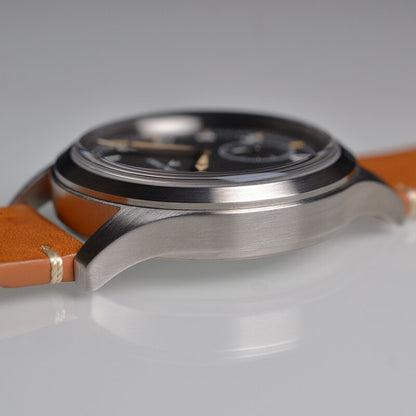 The D12 Minitary Watch Vintage Stainless Steel VD78 Quartz Movement 200M Waterproof Sub-second Field Watch